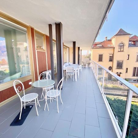 Appartamento Palazzo Di Vetro لووِنو المظهر الخارجي الصورة
